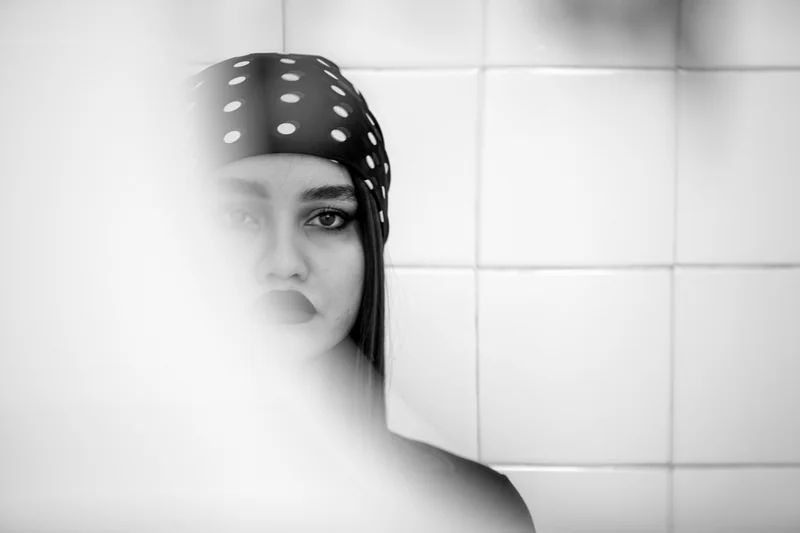 Vers dans les toilettes : causes, dangers et solutions efficaces en 2026
