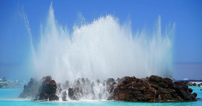 La pose d'une bâche d'hiver sur piscine enterrée, pas à pas